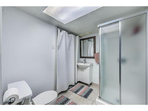 115 Ashbury Avenue, London, ON - Indoor Photo Showing Bathroom