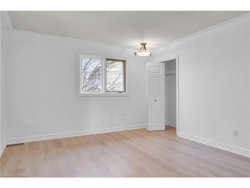 44-410 Ambleside Drive, London, ON - Indoor Photo Showing Other Room