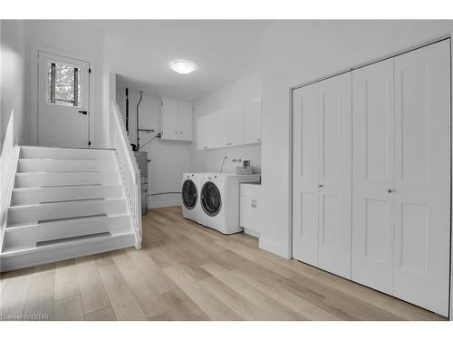 108 Balnagowan Place, London, ON - Indoor Photo Showing Laundry Room