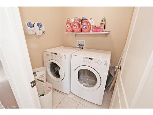 115 Hagerman Crescent, St. Thomas, ON - Indoor Photo Showing Laundry Room