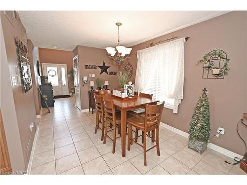 115 Hagerman Crescent, St. Thomas, ON - Indoor Photo Showing Dining Room