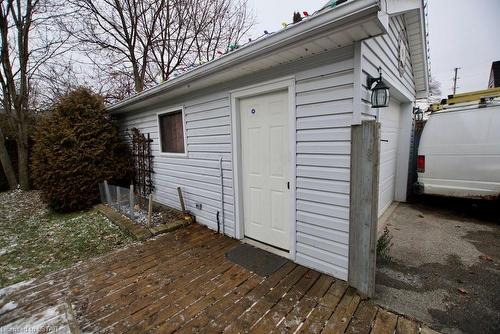 742 Oxford Street E, London, ON - Outdoor With Exterior