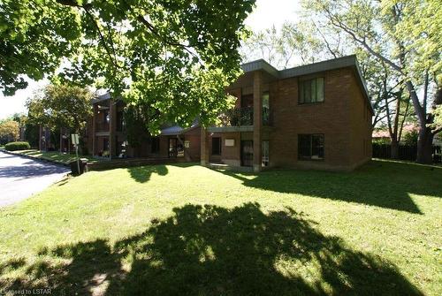 C205-12 Montgomery Drive, Wallaceburg, ON - Outdoor