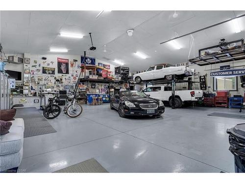 9941 Nipigon Street, Port Franks, ON - Indoor Photo Showing Garage