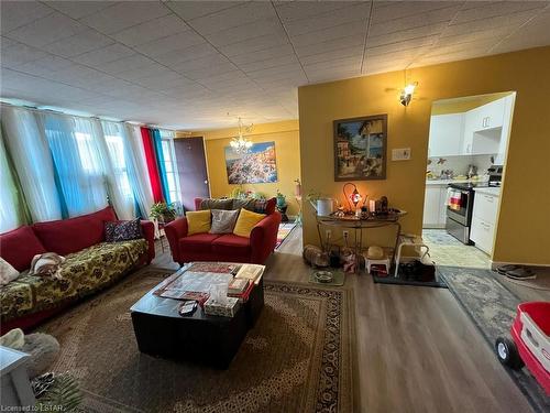503-3621 Lake Shore Boulevard W, Etobicoke, ON - Indoor Photo Showing Living Room