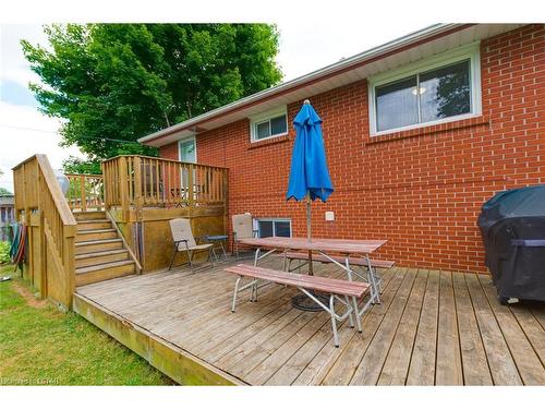 1752 Seeley Drive, London, ON - Outdoor With Backyard