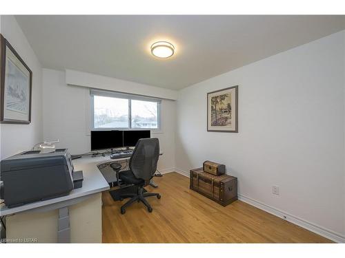 1042 Wembley Road, London, ON - Indoor Photo Showing Office