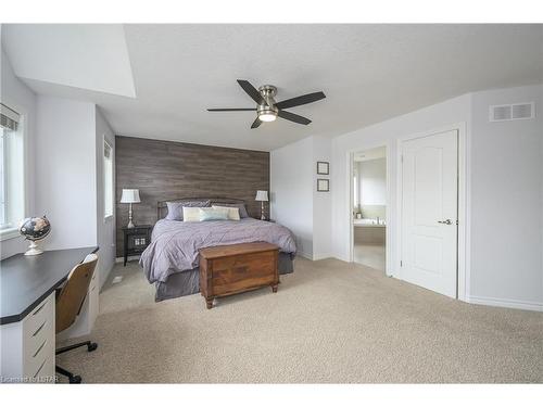 19 Caverhill Crescent, Komoka, ON - Indoor Photo Showing Bedroom