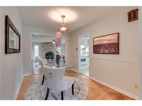 460 Regal Drive, London, ON - Indoor Photo Showing Other Room