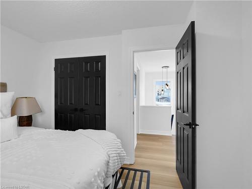 379 Front Street, Port Stanley, ON - Indoor Photo Showing Bedroom