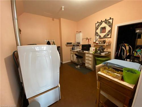 61 Kakagi Lake Road, Nestor Falls, ON - Indoor Photo Showing Laundry Room