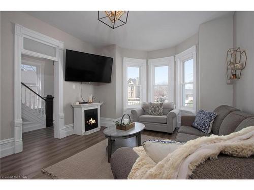 146 Main Street N, Seaforth, ON - Indoor Photo Showing Living Room With Fireplace