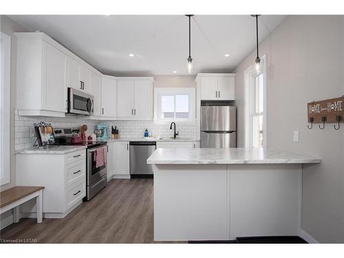 146 Main Street N, Seaforth, ON - Indoor Photo Showing Kitchen With Stainless Steel Kitchen With Upgraded Kitchen