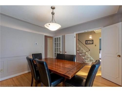 6 Westbury Grove, London, ON - Indoor Photo Showing Dining Room