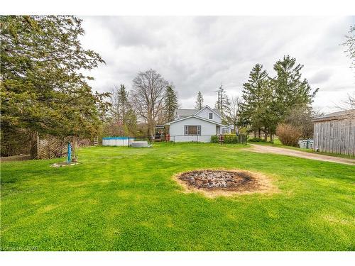 7360 Longwoods Road, Melbourne, ON - Outdoor With Backyard