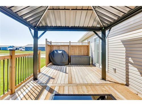 18 Windward Way N, Ashfield-Colborne-Wawanosh, ON - Outdoor With Deck Patio Veranda With Exterior