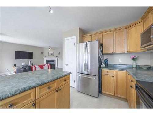 1381 Rosenberg Road, London, ON - Indoor Photo Showing Kitchen