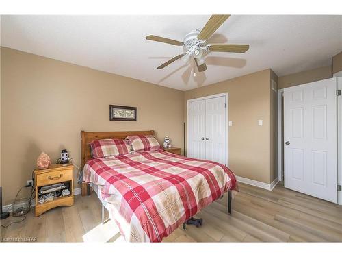 1381 Rosenberg Road, London, ON - Indoor Photo Showing Bedroom