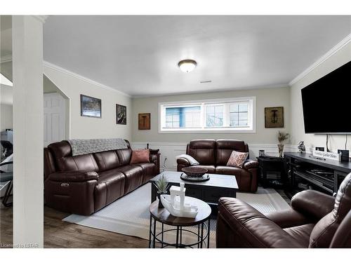9475 Springwater Road, St. Thomas, ON - Indoor Photo Showing Living Room