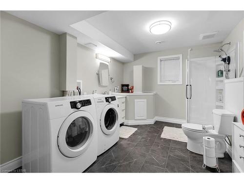 9475 Springwater Road, St. Thomas, ON - Indoor Photo Showing Laundry Room