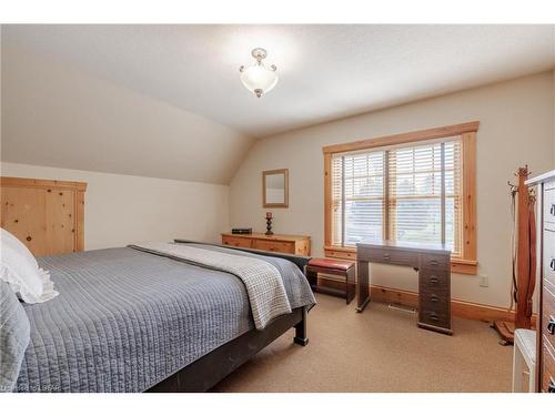 5504 Union Road, Elgin, ON - Indoor Photo Showing Bedroom