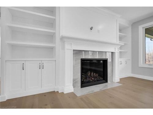 948 Eagletrace Drive, London, ON - Indoor Photo Showing Other Room With Fireplace