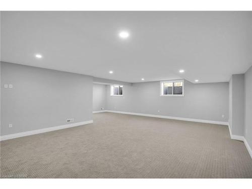 948 Eagletrace Drive, London, ON - Indoor Photo Showing Basement