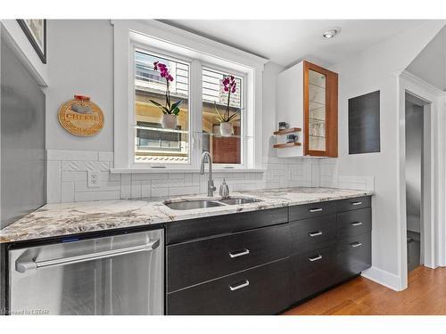 839 Dufferin Avenue, London, ON - Indoor Photo Showing Kitchen With Double Sink