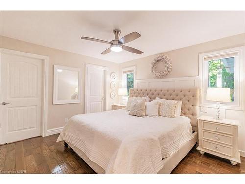 10308 Beach O' Pines Road, Grand Bend, ON - Indoor Photo Showing Bedroom