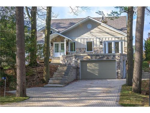 5B Lakeshore Drive, Grand Bend, ON - Outdoor