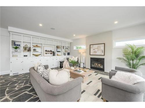 5B Lakeshore Drive, Grand Bend, ON - Indoor Photo Showing Living Room With Fireplace