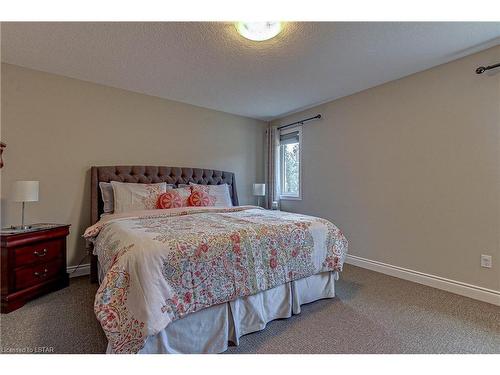 2 Blairmont Terrace, St. Thomas, ON - Indoor Photo Showing Bedroom