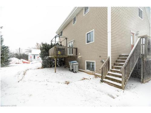 225 William Street E, Parkhill, ON - Outdoor With Exterior