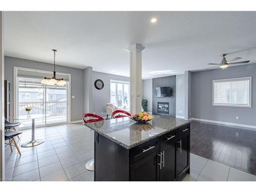1215 Gough Road, London, ON - Indoor Photo Showing Kitchen