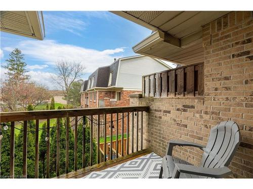 168-900 Pond View Road, London, ON - Outdoor With Deck Patio Veranda With Exterior