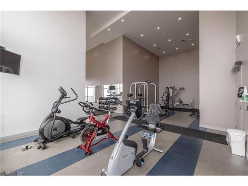 906-505 Talbot Street, London, ON - Indoor Photo Showing Gym Room