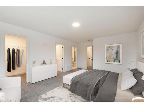 49-101 Swales Avenue, Strathroy, ON - Indoor Photo Showing Bedroom