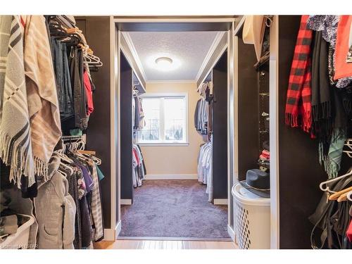 31 Bayside Court, London, ON - Indoor With Storage