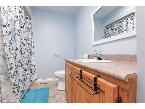 15 Fulton Street, Bayham, ON - Indoor Photo Showing Bathroom