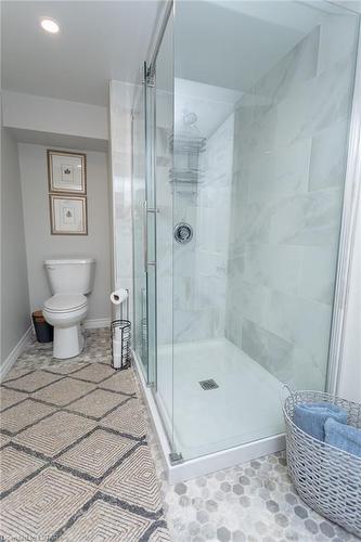 4219 Thomas Road, Port Stanley, ON - Indoor Photo Showing Bathroom