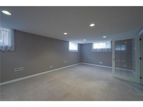 1095 Nashua Avenue, London, ON - Indoor Photo Showing Other Room