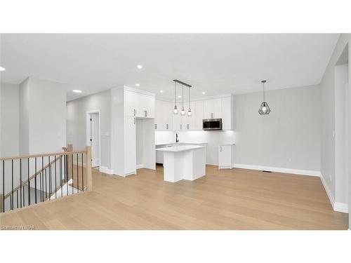 146 Shirley Street, Thorndale, ON - Indoor Photo Showing Kitchen
