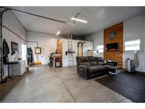 54080 Eden Line, Aylmer, ON - Indoor Photo Showing Garage