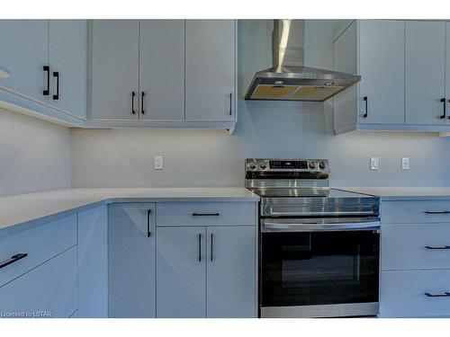 3869 Auckland Avenue, London, ON - Indoor Photo Showing Kitchen