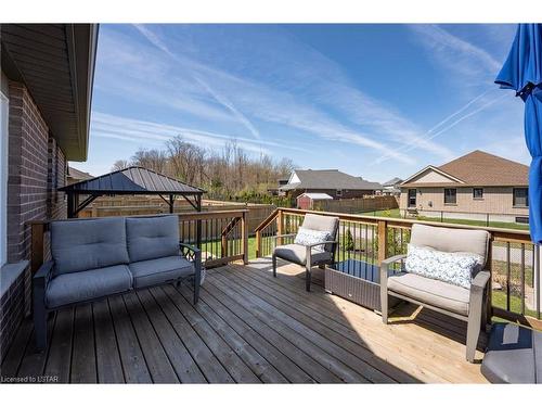 24 Acorn Trail, St. Thomas, ON - Outdoor With Backyard