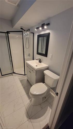 Basement-3861 Aukland Avenue, London, ON - Indoor Photo Showing Bathroom