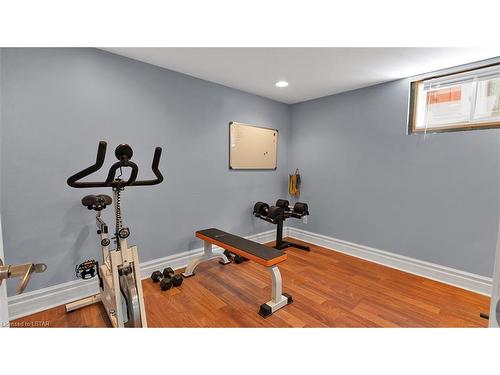 92 Arcadia Crescent, London, ON - Indoor Photo Showing Gym Room