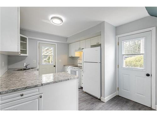 1774 Culver Drive, London, ON - Indoor Photo Showing Kitchen