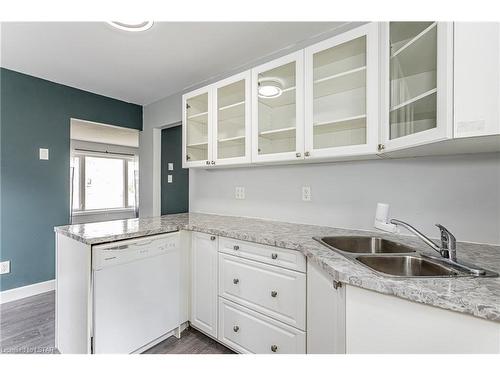 1774 Culver Drive, London, ON - Indoor Photo Showing Kitchen With Double Sink