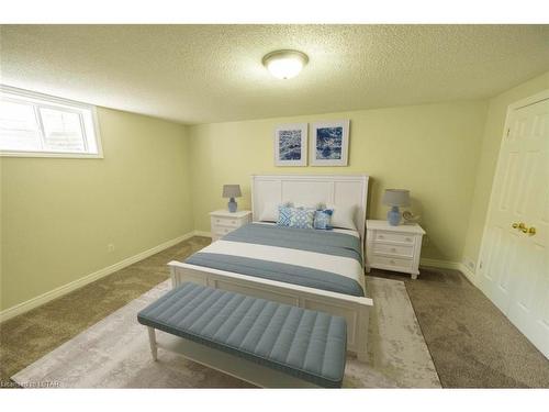 24-638 Wharncliffe Road, London, ON - Indoor Photo Showing Bedroom